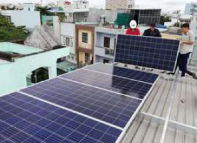 Hệ thống điện mặt trời anh Tùng- Quận 8